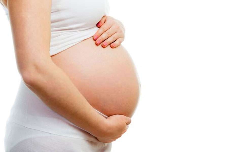 Ο καθηγητής της Οξφόρδης της Κύπρου αποκαλύπτει τους κινδύνους για τις έγκυες γυναίκες με COVID-19
