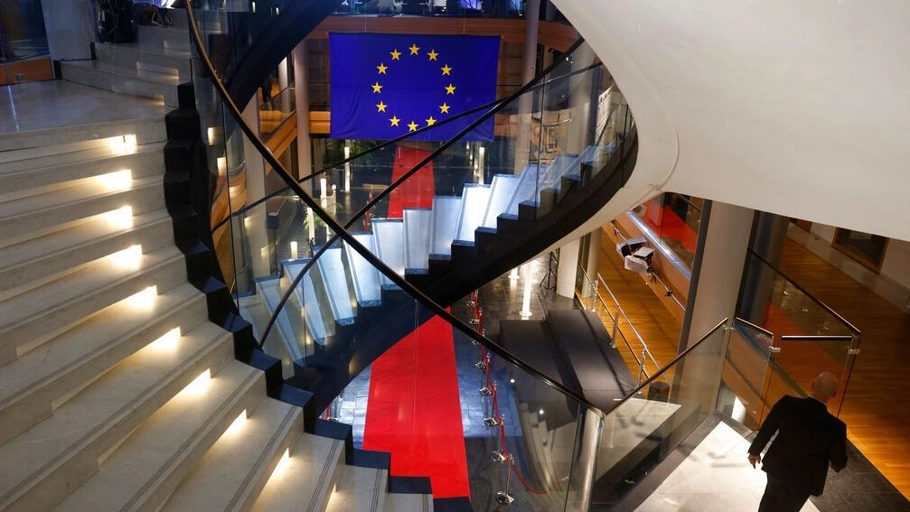 Έρευνα για νέο σκάνδαλο στο Ευρωκοινοβούλιο – Σφραγίστηκαν γραφεία βοηθών ευρωβουλευτών