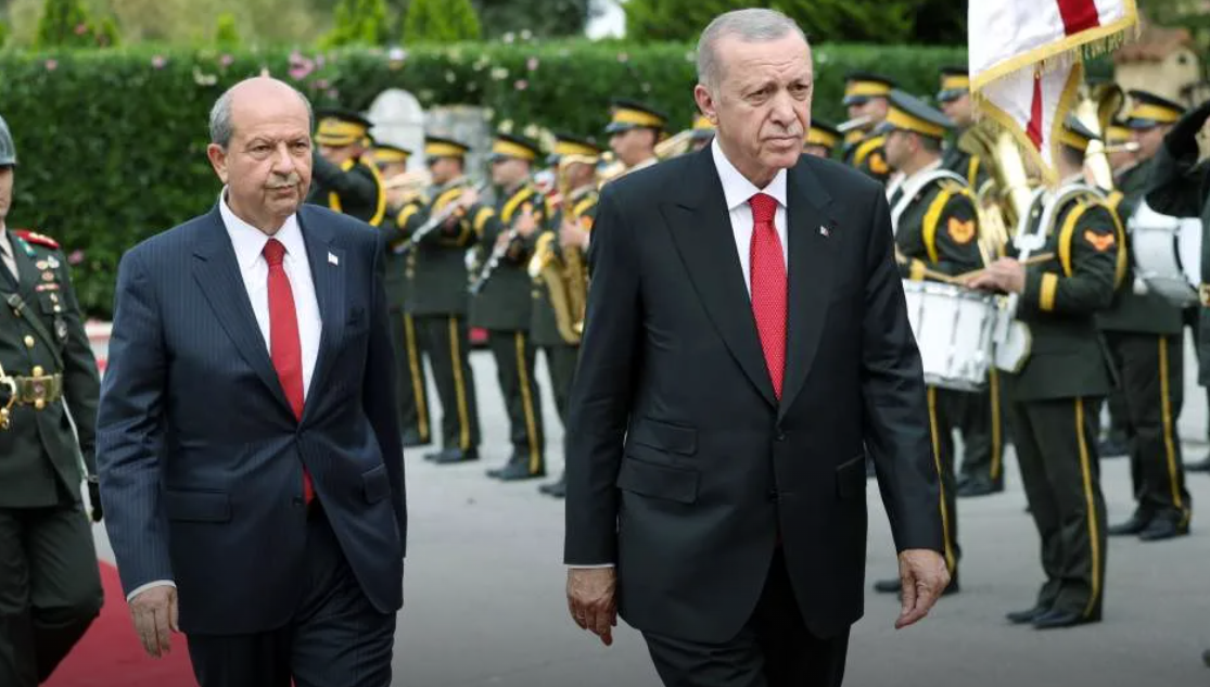 Αναβρασμός στα κατεχόμενα με την κάθοδο Ερντογάν και το παραλίγο ατύχημα με το μαχητικό! (ΒΙΝΤΕΟ)