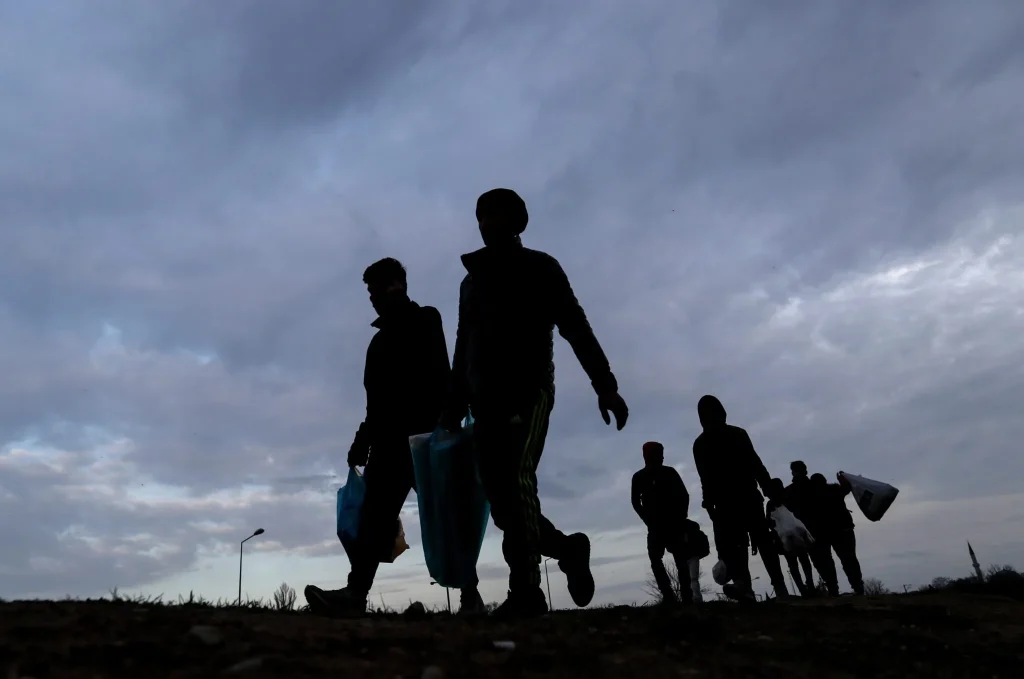 Παγκύπρια επιχείρηση: Τσάκωσαν 24 παράνομους λαθρομετανάστες!