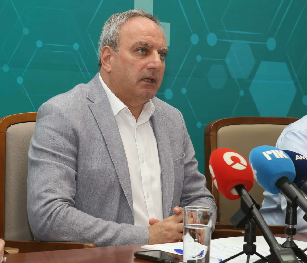 Οι σχέσεις Κύπρου-Κατάρ έχουν δυνατότητες επωφελούς ανάπτυξης, διαπίστωσαν ΓΓ ΑΚΕΛ- Πρέσβης