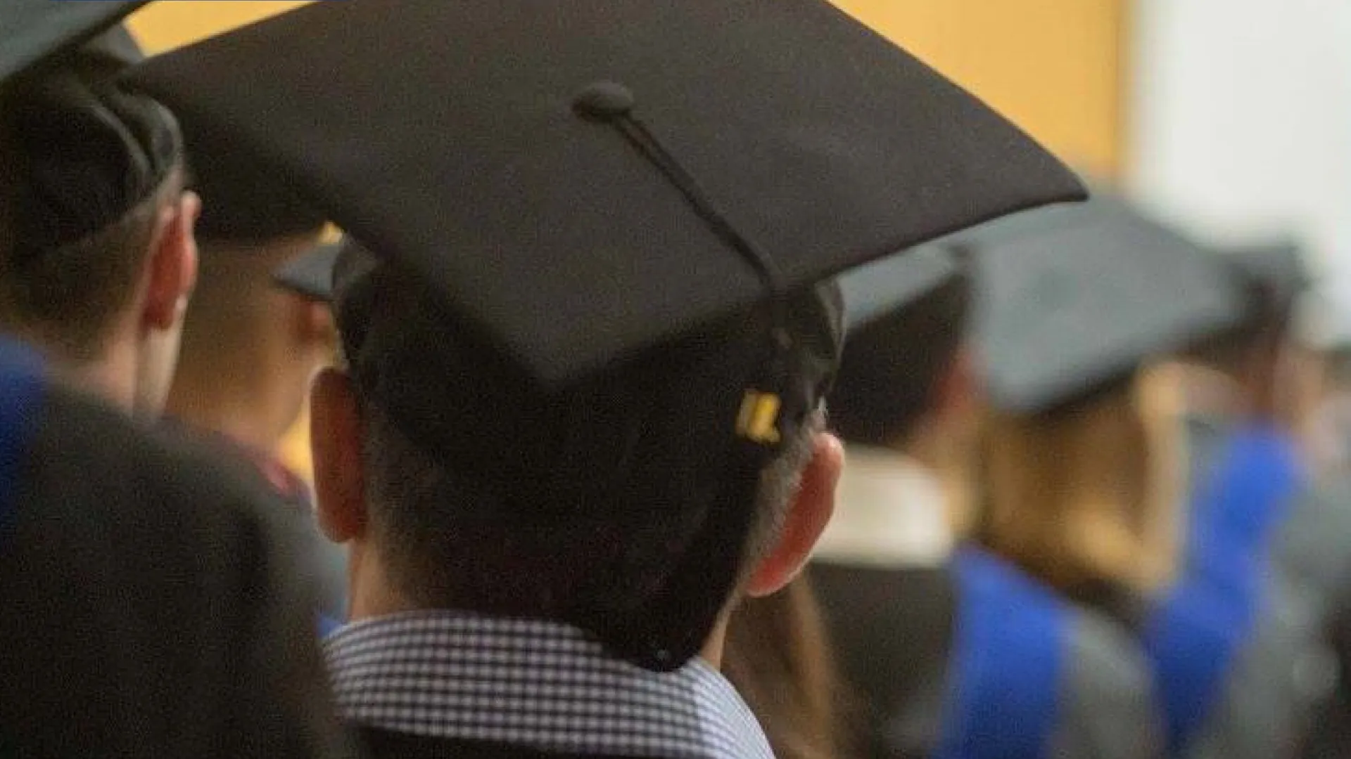 Παράταση στην υποβολή αιτήσεων για φοιτητικές χορηγίες