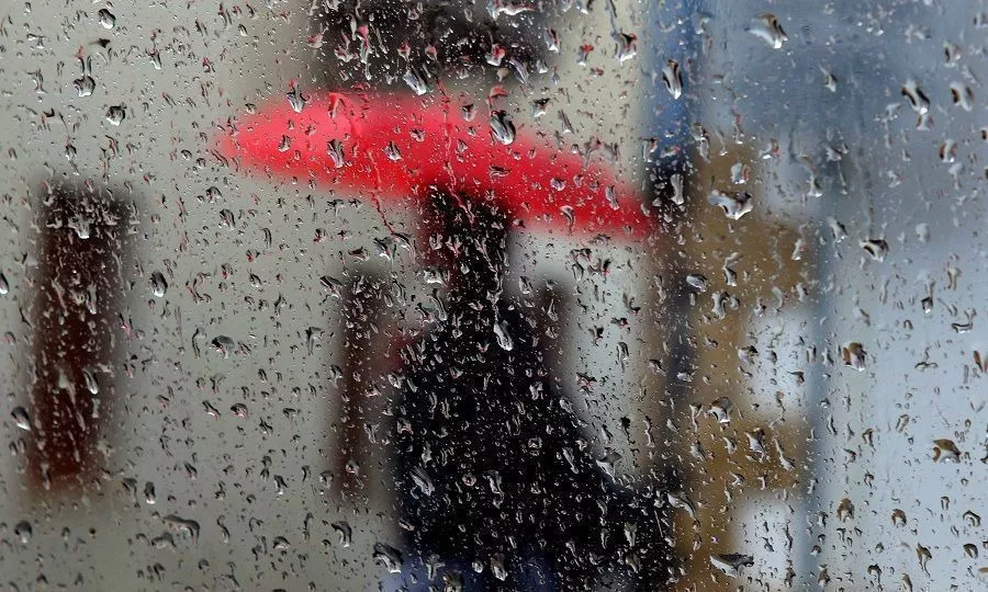 Χαμηλό βαρομετρικό θα επηρεάσει την Κύπρο: Έρχονται βροχές και καταιγίδες – Κατρακυλά