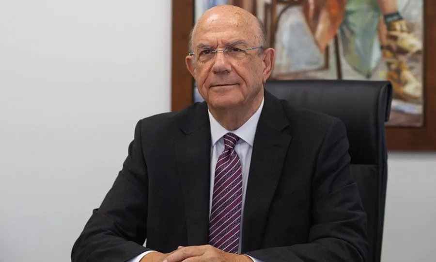 Κεραυνός: Καμία επιβάρυνση από ΑΤΑ στο κόστος μισθού δημ. υπαλλήλων μέχρι 2028