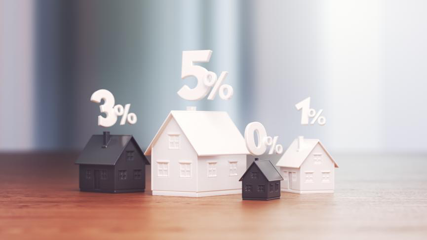 Σταθερό ή κυμαινόμενο; Το μεγάλο δίλλημα των στεγαστικών