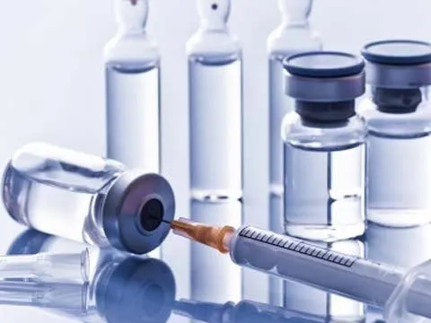 Η κύρια υπηρεσία δημόσιας υγείας των ΗΠΑ διαδίδει ψευδή θεωρία για τα εμβόλια