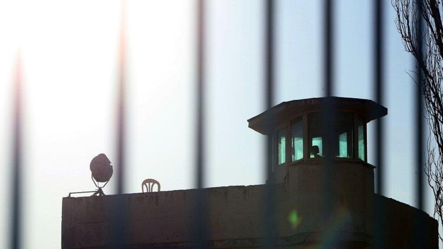 Γενναιόδωροι στις Φυλακές λόγω… άγιων ημερών, δίνει έξτρα επίσκεψη στους κρατούμενους – Όλες οι πληροφορίες