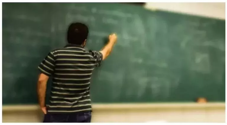 Εκπαιδευτικοί «κολλημένοι» στις προαγωγές λόγω στρατού