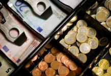 Σε αρνητικά επίπεδα η καθαρή θέση Άμεσων Ξένων Επενδύσεων της Κύπρου το 2024